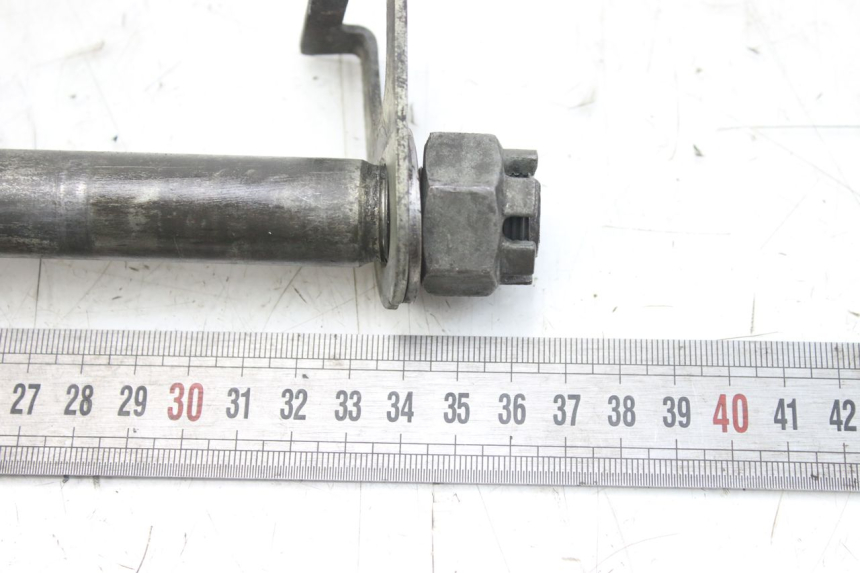 photo de ASSE RUOTA POSTERIORE KAWASAKI ZX-6R ZX6R 600 (1995 - 1997) - Altra angolazione