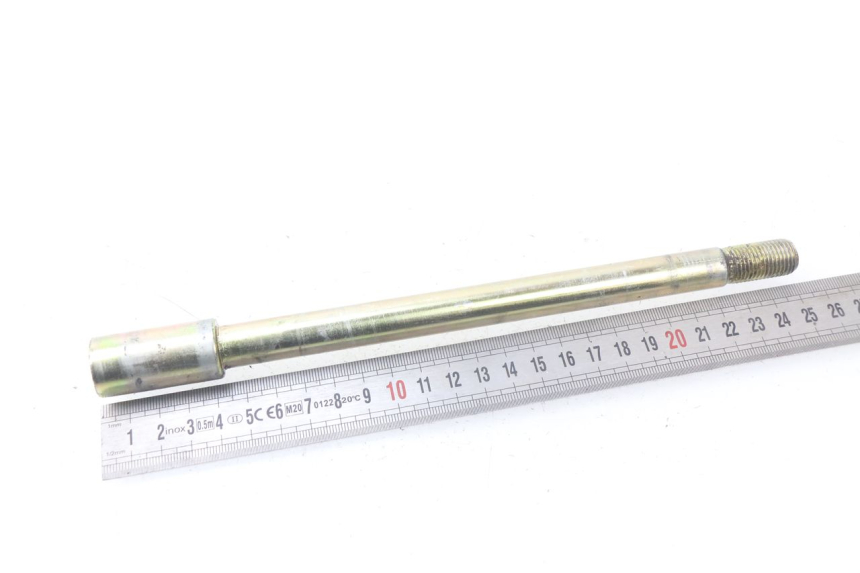 photo de ASSE RUOTA ANTERIORE HYOSUNG AQUILA GV 125 (2009 - 2016) - Primo piano tecnico