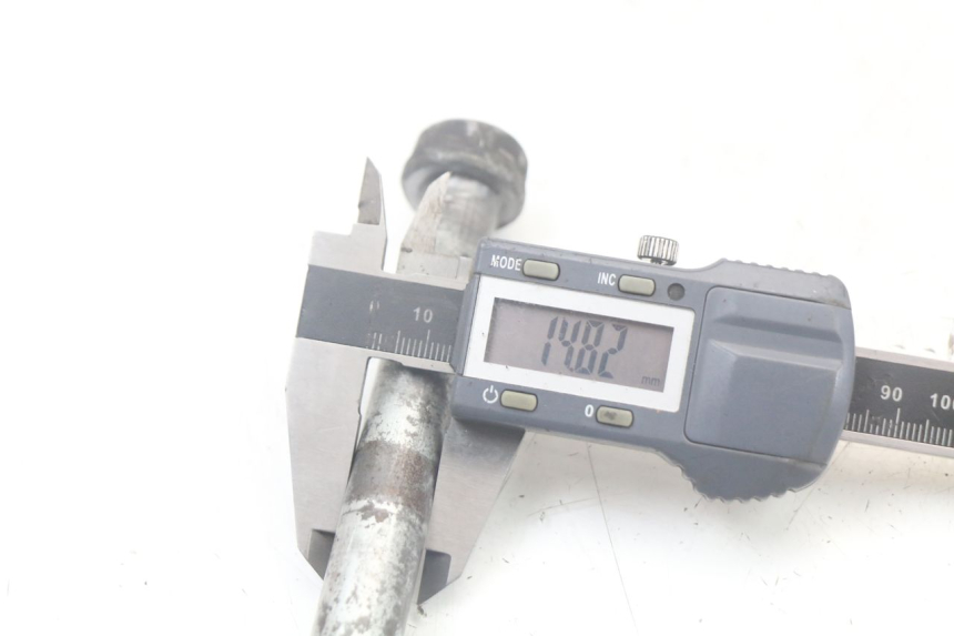 photo de ASSE RUOTA ANTERIORE YAMAHA FJ 3CX 1200 (1986 - 1996) - Altra angolazione