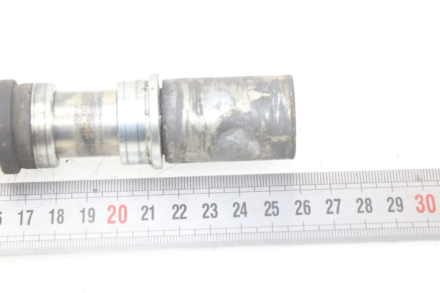 photo de ASSE RUOTA ANTERIORE YAMAHA FJR ABS 1300 (2016 - 2020) - Zoom sullo stato d'uso