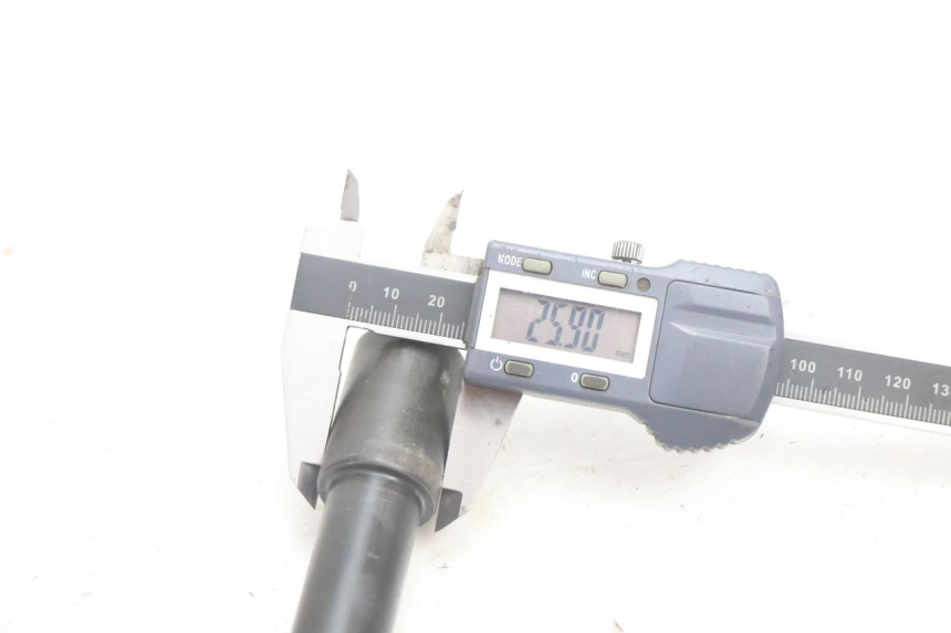 photo de ASSE YAMAHA FJR 1300 (2001 - 2005) - Primo piano tecnico