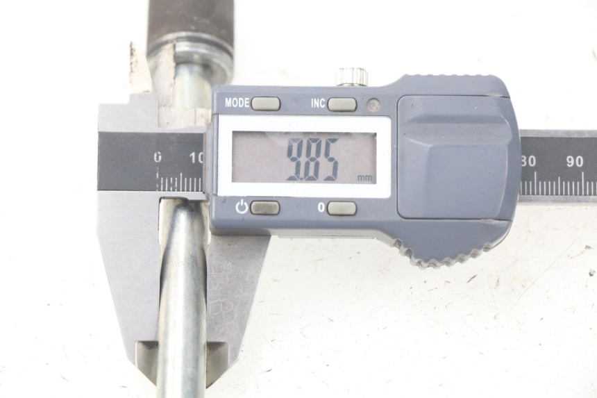 photo de ASSE RUOTA ANTERIORE MBK FLIPPER 115 (2013 - 2017) - Zoom sullo stato d'uso