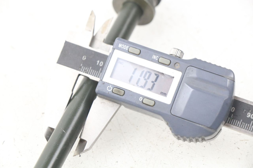 photo de ASSE RUOTA ANTERIORE SYM JET 4 4T 50 (2018 - 2021) - Altra angolazione