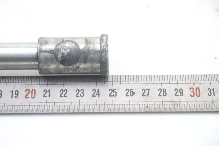 photo de ASSE RUOTA ANTERIORE KAWASAKI ZR7 ZR-7 S 750 (1999 - 2004) - Zoom sullo stato d'uso