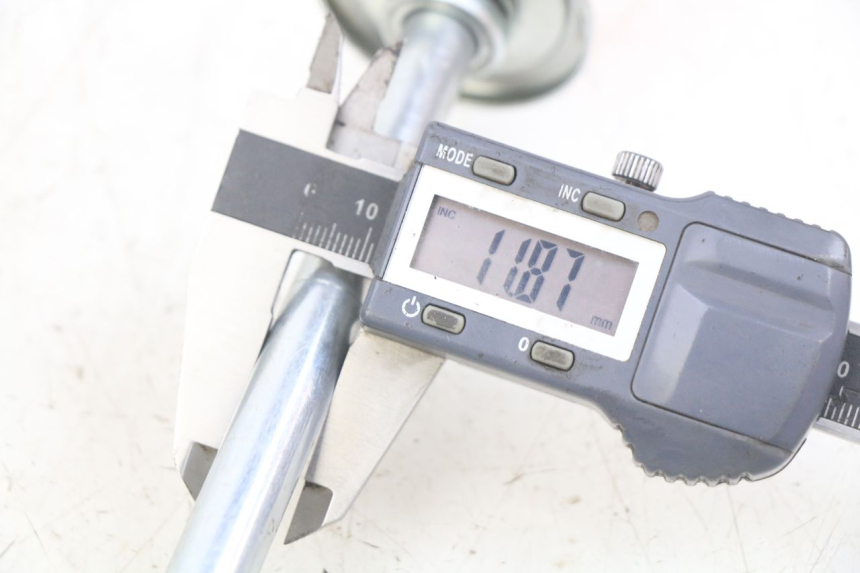 photo de ASSE RUOTA ANTERIORE KAWASAKI KX L 85 (2022 - 2024) - Altra angolazione