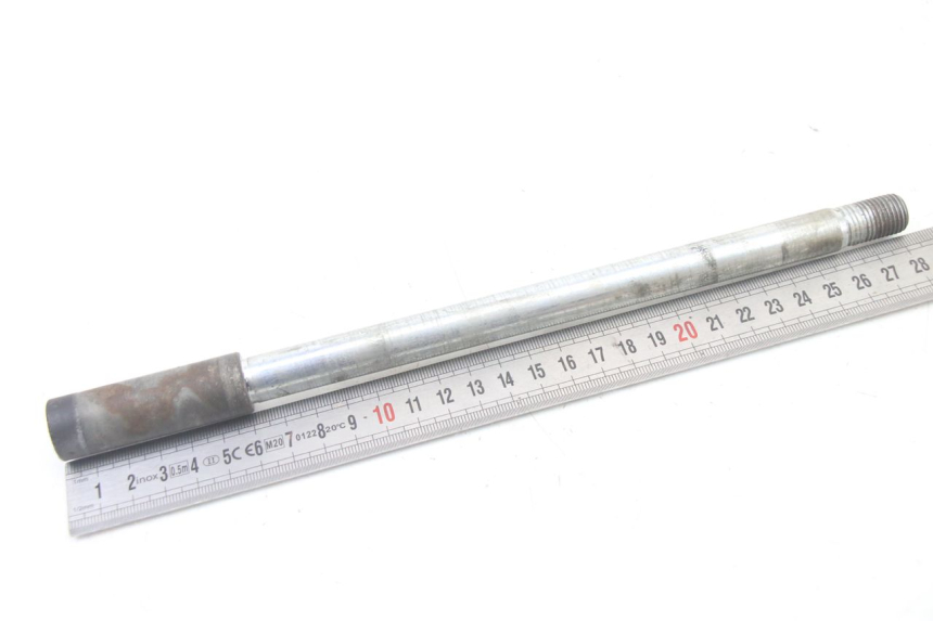 photo de ASSE RUOTA ANTERIORE KYMCO DINK STREET 125 (2009 - 2014) - Zoom sullo stato d'uso