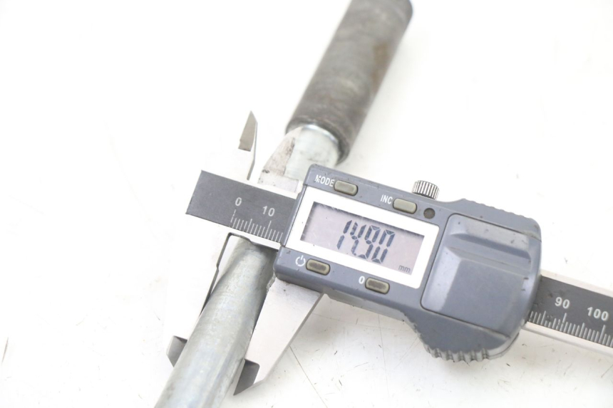 photo de ASSE RUOTA ANTERIORE KYMCO DINK STREET 125 (2009 - 2014) - Vista d'insieme del prodotto