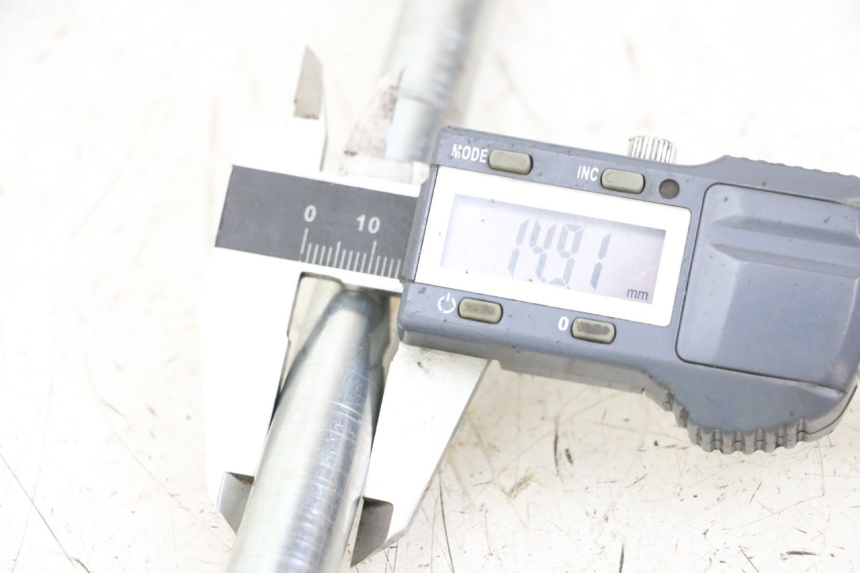 photo de ASSE RUOTA ANTERIORE KYMCO X-TOWN XTOWN 125 (2016 - 2021) - Primo piano tecnico