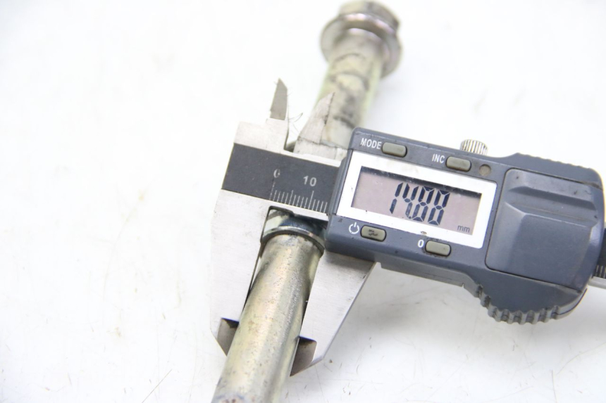 photo de ASSE RUOTA ANTERIORE PIAGGIO LIBERTY IGET 4T 50 (2015 - 2020) - Dettaglio del componente