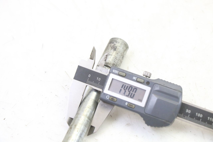 photo de ASSE RUOTA ANTERIORE GILERA NEXUS 125 (2009 - 2013) - Vista d'insieme del prodotto