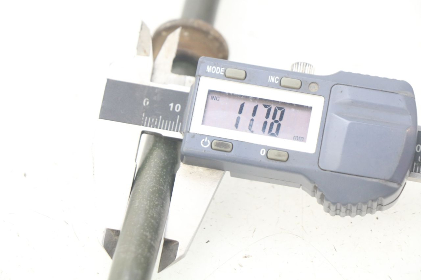 photo de ASSE RUOTA ANTERIORE SYM ORBIT III 3 4T 50 (2018 - 2021) - Altra angolazione