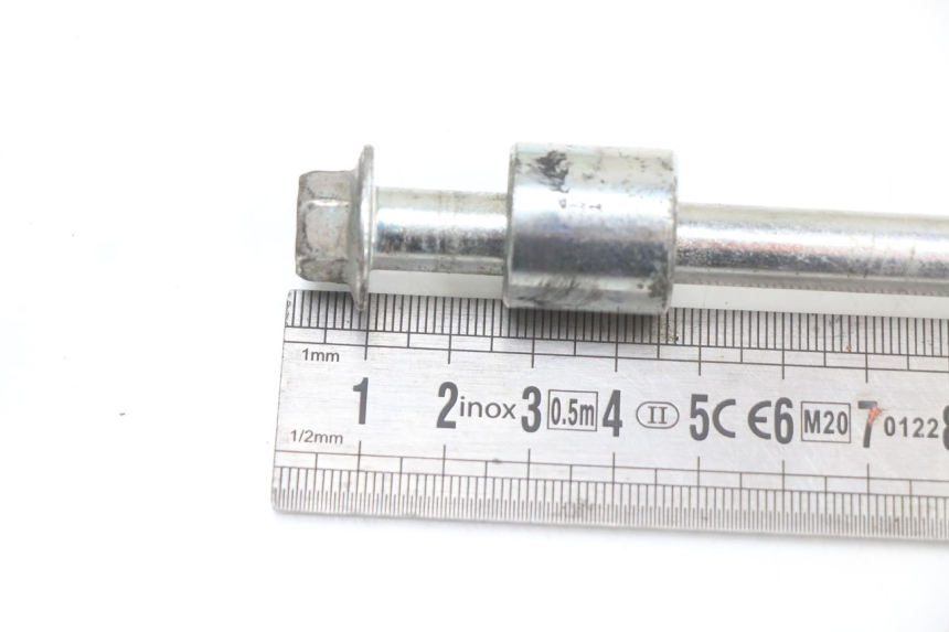 photo de ASSE RUOTA ANTERIORE TNT MOTOR ROMA 10' 4T 50 (2019 - 2022) - Zoom sullo stato d'uso