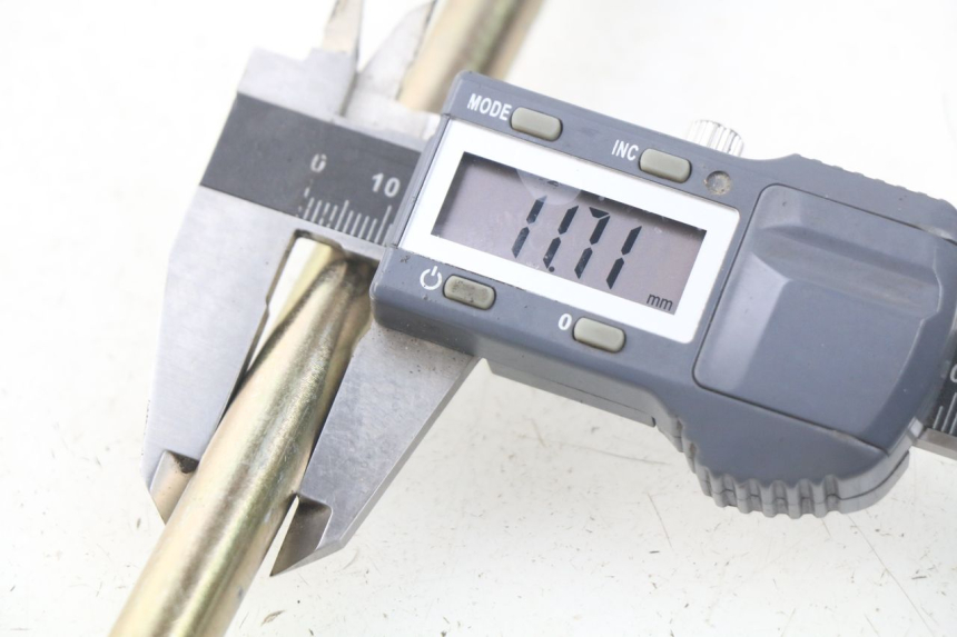 photo de ASSE RUOTA ANTERIORE TNT MOTOR ROMA 12' 2T 50 (2007 - 2018) - Altra angolazione