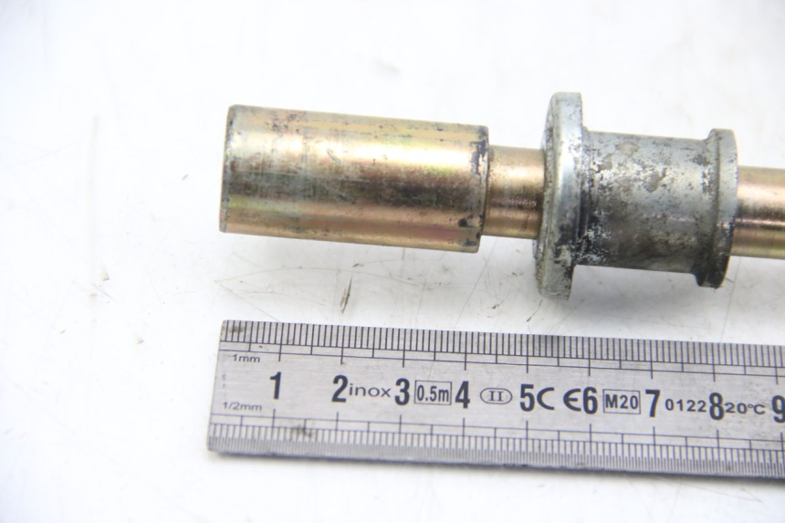 photo de ASSE RUOTA ANTERIORE HYOSUNG RT KARION 125 (2003 - 2007) - Altra angolazione