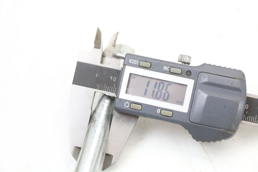 photo de ASSE RUOTA ANTERIORE JM MOTORS SANTANA 50 (2014 - 2023) - Altra angolazione