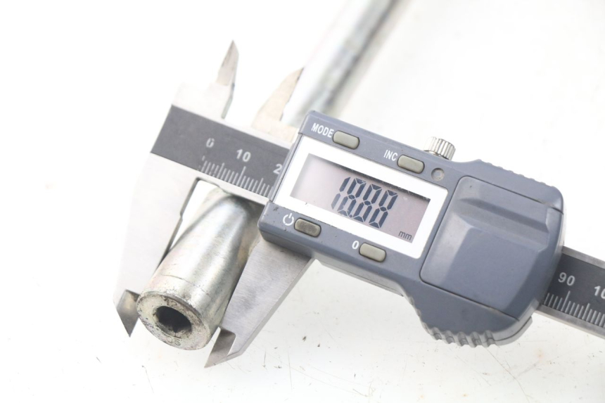 photo de ASSE RUOTA ANTERIORE PEUGEOT SATELIS 300 (2012 - 2015) - Altra angolazione