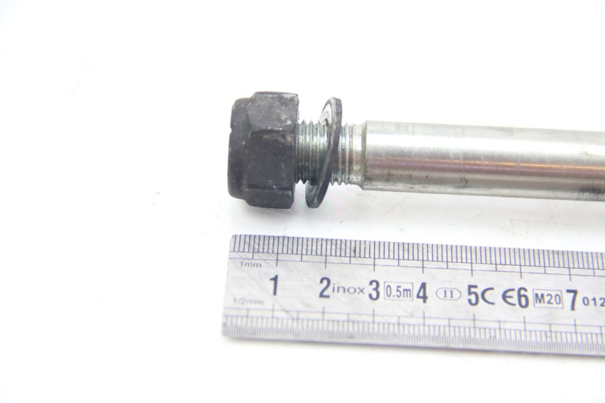 photo de ASSE RUOTA ANTERIORE PEUGEOT SATELIS 125 (2006 - 2009) - Altra angolazione