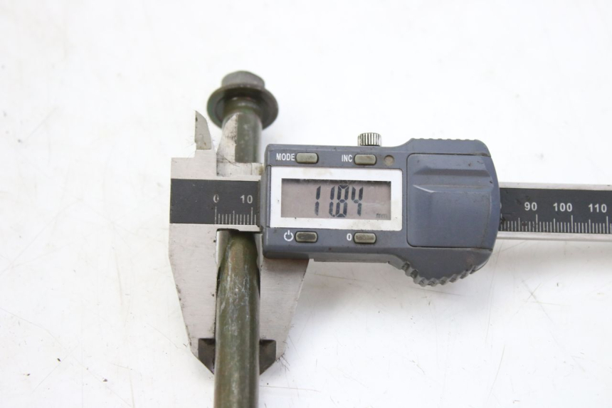 photo de ASSE RUOTA ANTERIORE KYMCO SENTO 100 (2008 - 2013) - Primo piano tecnico