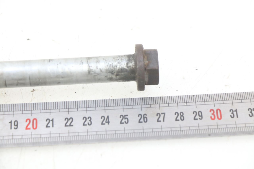 photo de ASSE RUOTA ANTERIORE PEUGEOT SPEEDFIGHT 3 AIR 50 (2009 - 2015) - Zoom sullo stato d'uso