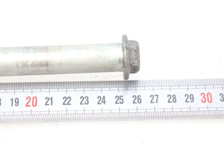 photo de ASSE RUOTA ANTERIORE SUZUKI SV N 650 (1999 - 2002) - Altra angolazione