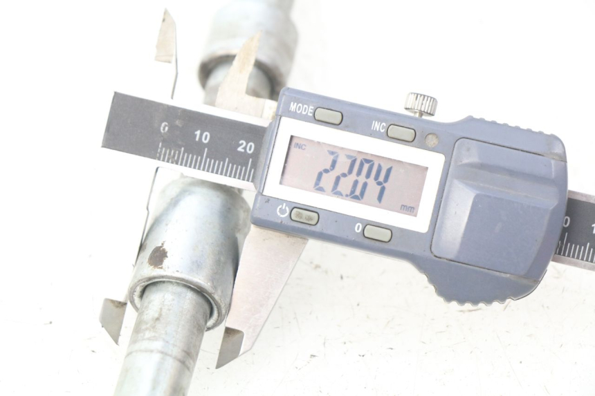 photo de ASSE RUOTA ANTERIORE NITRO MOTORS THUNDER 125 - Zoom sullo stato d'uso