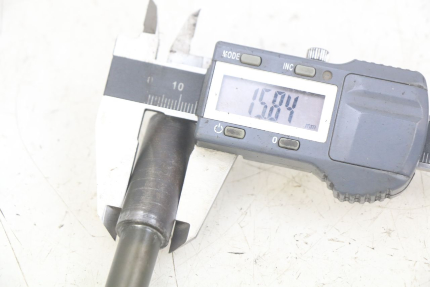 photo de ASSE RUOTA ANTERIORE MOTRAC URBAN 4T 50 (2016 - 2024) - Dettaglio del componente