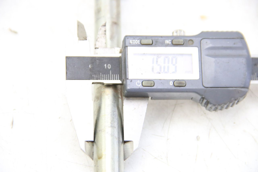 photo de ASSE RUOTA ANTERIORE PEUGEOT VIVACITY NEW 2T 50 (2008 - 2017) - Dettaglio del componente