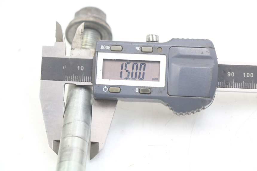 photo de ASSE RUOTA ANTERIORE PEUGEOT VIVACITY 125 (2010 - 2017) - Primo piano tecnico