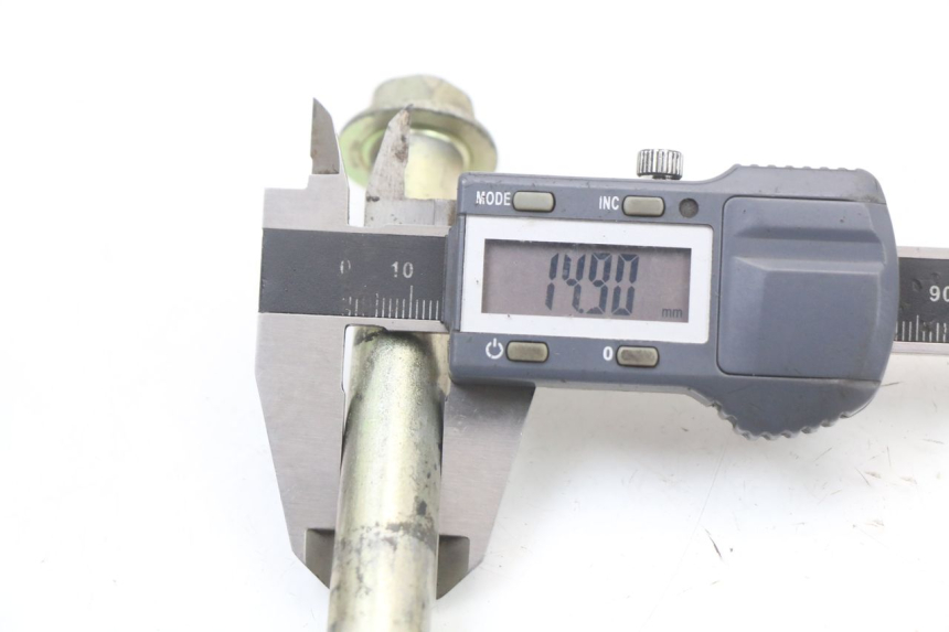 photo de ASSE RUOTA ANTERIORE DAELIM VL DAYSTAR 125 (2000 - 2011) - Altra angolazione