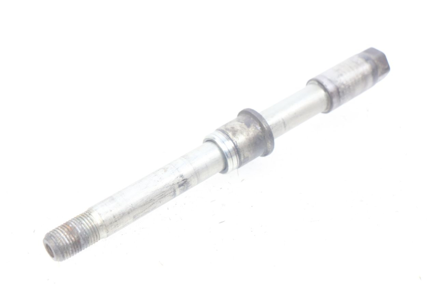 photo de ASSE RUOTA ANTERIORE SUZUKI XF FREEWIND 650 (1997 - 2003) - Primo piano tecnico