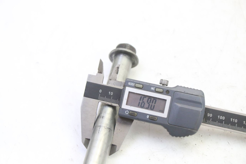 photo de ASSE YAMAHA XJ6 ABS 600 (2008 - 2016) - Primo piano tecnico