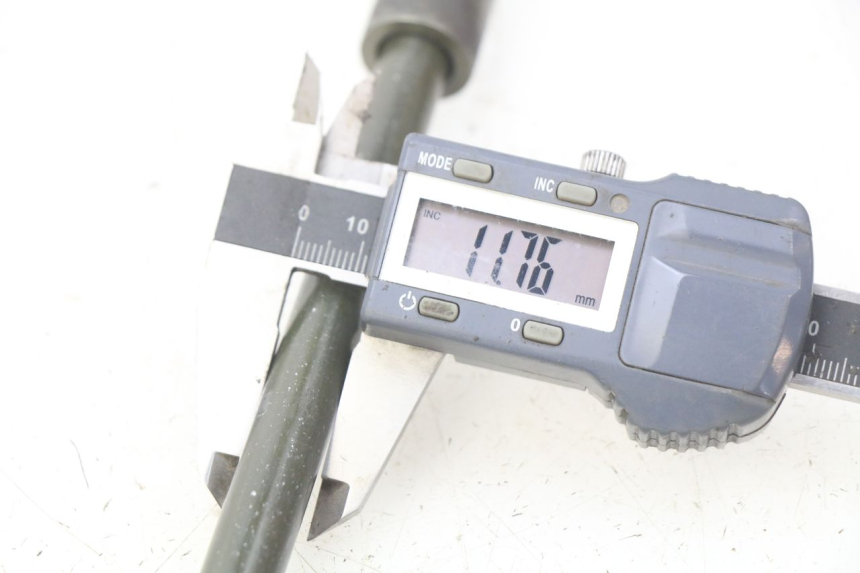 photo de ASSE RUOTA ANTERIORE YAMASAKI YM T 125 (2015 - 2020) - Altra angolazione