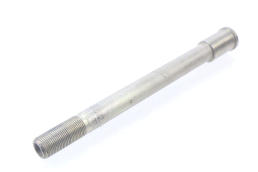 photo de ASSE RUOTA ANTERIORE KAWASAKI Z ABS 750 (2007 - 2013) - Primo piano tecnico