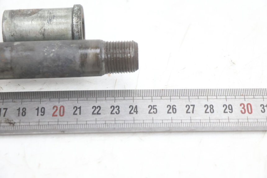 photo de ASSE RUOTA ANTERIORE KAWASAKI ZX-6R ZX6R 600 (1995 - 1997) - Altra angolazione