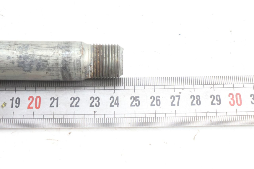 photo de ASSE RUOTA ANTERIORE KAWASAKI ZZR 600 (1995 - 2004) - Altra angolazione