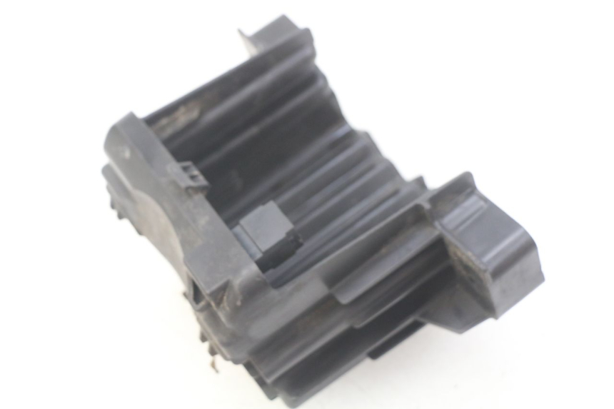 photo de VASCA BATTERIA PEUGEOT CITYSTAR 125 (2011 - 2017) - Dettaglio del componente