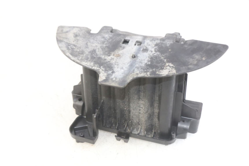 photo de VASCA BATTERIA PEUGEOT CITYSTAR 125 (2011 - 2017) - Dettaglio del componente