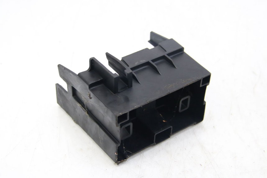 photo de VASCA BATTERIA PEUGEOT CITYSTAR 50 (2013 - 2017) - Caratteristiche distintive