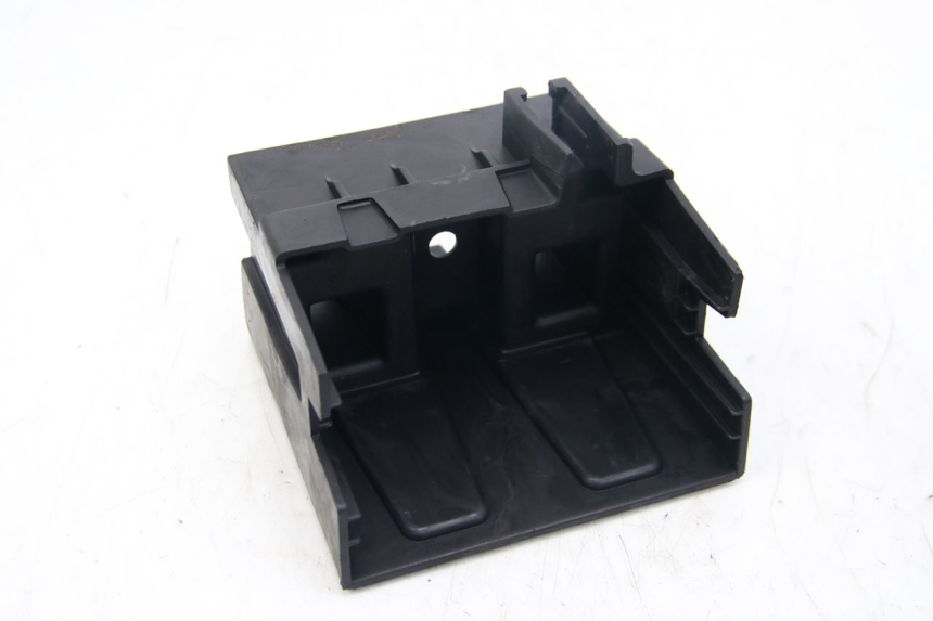 photo de VASCA BATTERIA PEUGEOT CITYSTAR 50 (2013 - 2017) - Stato della superficie e materiale