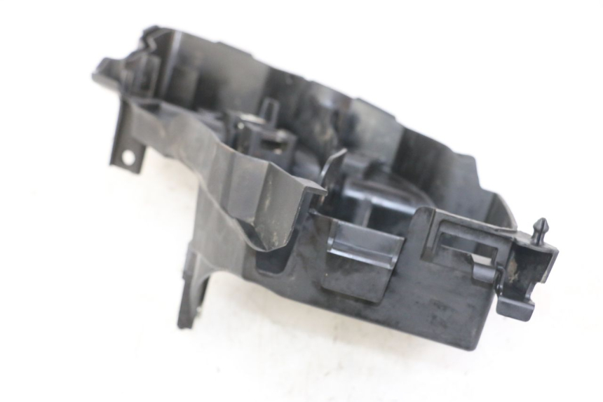 photo de PORTABATTERIA HONDA CRF-F CRF F 110 (2019 - 2022) - Dettagli dei punti di fissaggio