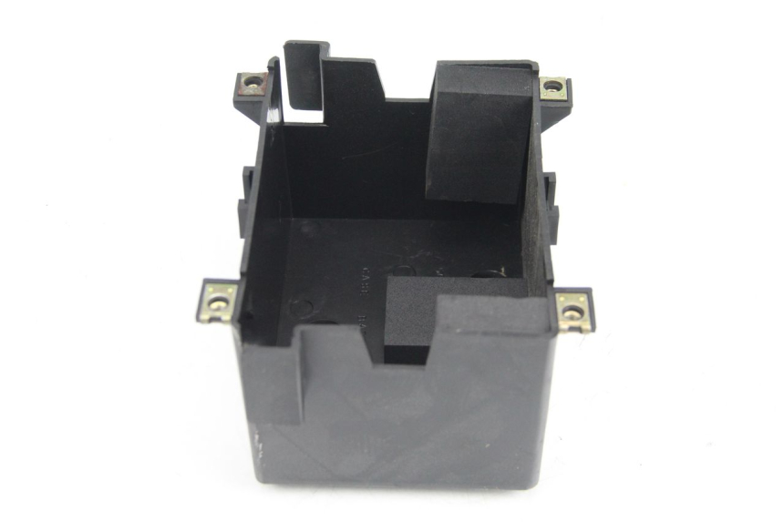 photo de vasca della batteria KYMCO DINK 4T 50 (2007 - 2018) - Dettagli dei punti di fissaggio