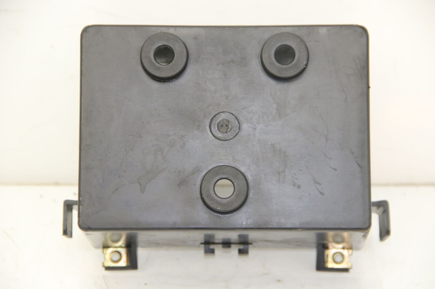 photo de VASCA BATTERIA KYMCO DOWNTOWN ABS 125 (2015 - 2017) - Primo piano tecnico