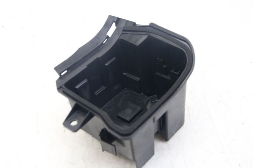 photo de VASCA BATTERIA YAMAHA D'ELIGHT DELIGHT 125 (2017 - 2020) - Zoom sullo stato d'uso