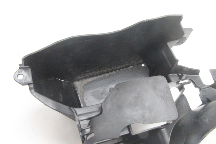 photo de VASCHETTA BATTERIA KAWASAKI ER-6 ER6 F ABS 650 (2012 - 2016) - Dettaglio del componente