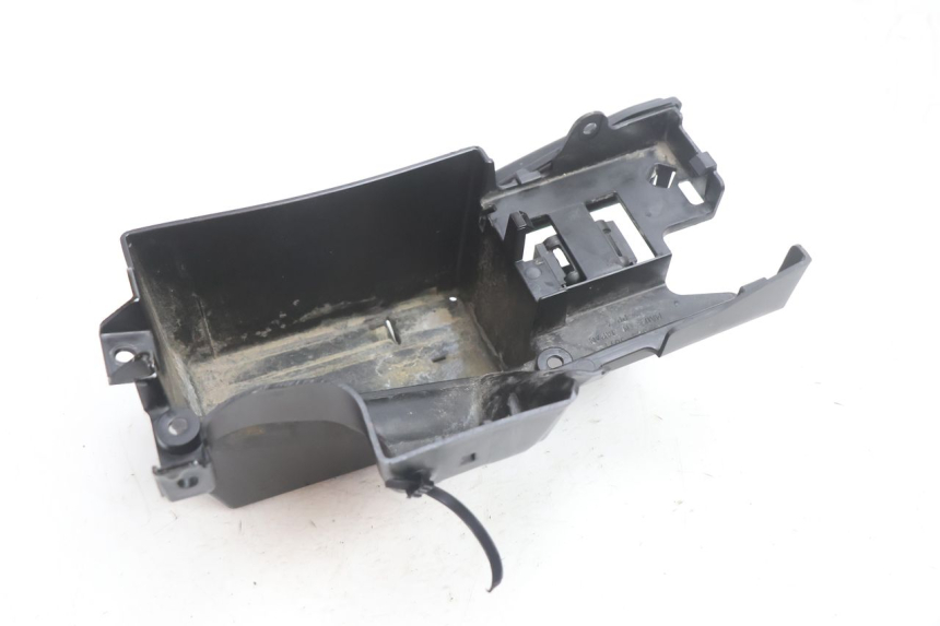 photo de vasca della batteria KAWASAKI ER-6 ER6 N 650 (2005 - 2009) - Zoom sullo stato d'uso