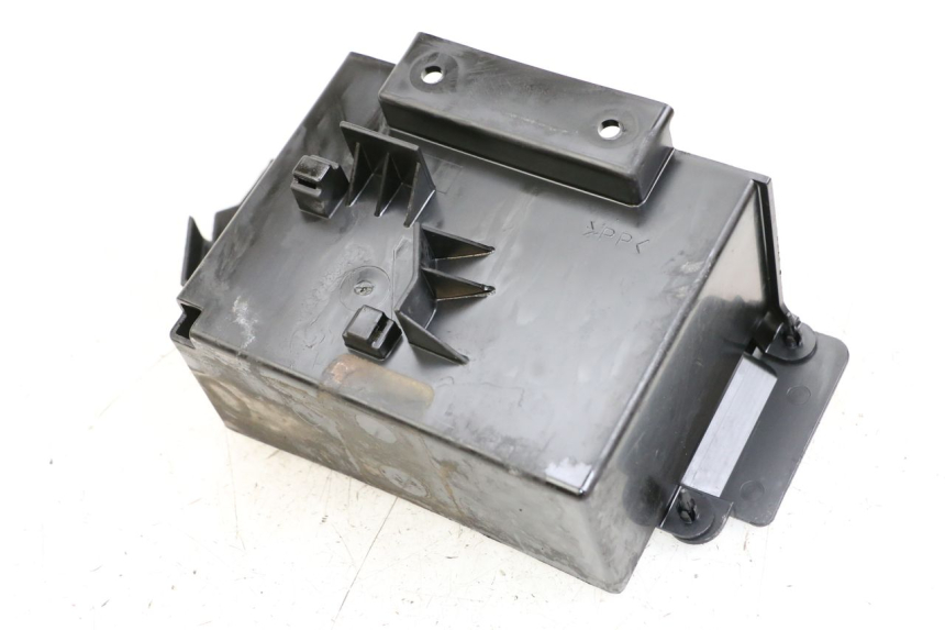 photo de VASCA BATTERIA YAMAHA FJR ABS 1300 (2006 - 2012) - Dettaglio del componente