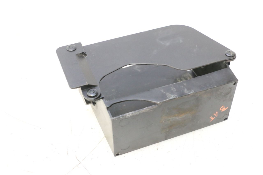 photo de PORTABATTERIA YAMAHA FJR 1300 (2001 - 2005) - Altra angolazione