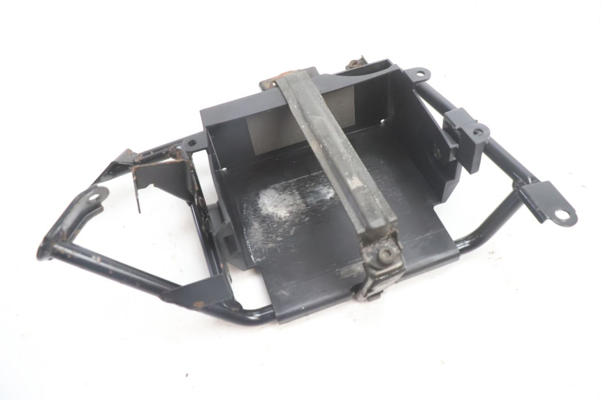 photo de PORTABATTERIA YAMAHA FJR 1300 (2001 - 2005) - Dettaglio del componente