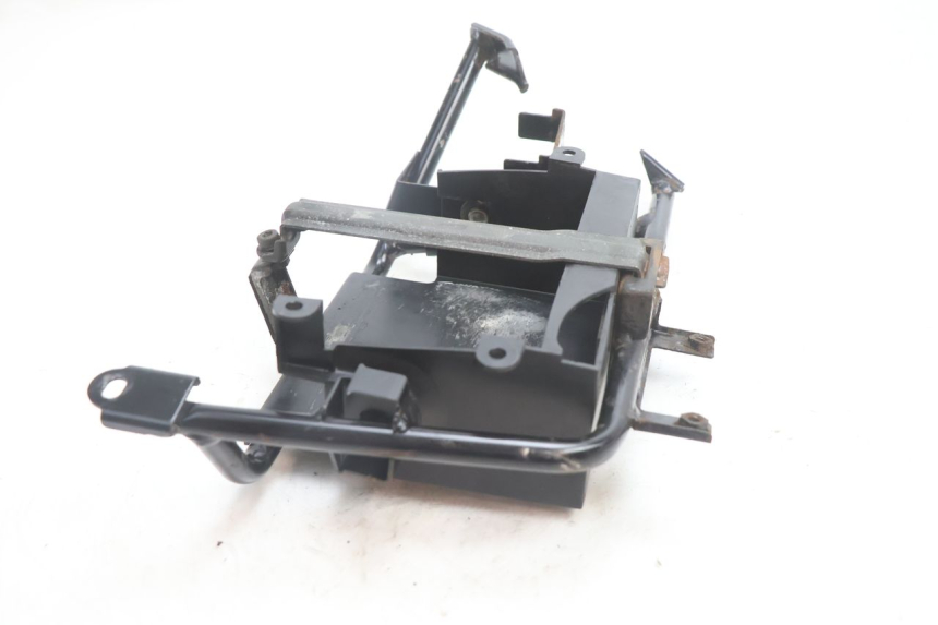 photo de PORTABATTERIA YAMAHA FJR 1300 (2001 - 2005) - Altra angolazione