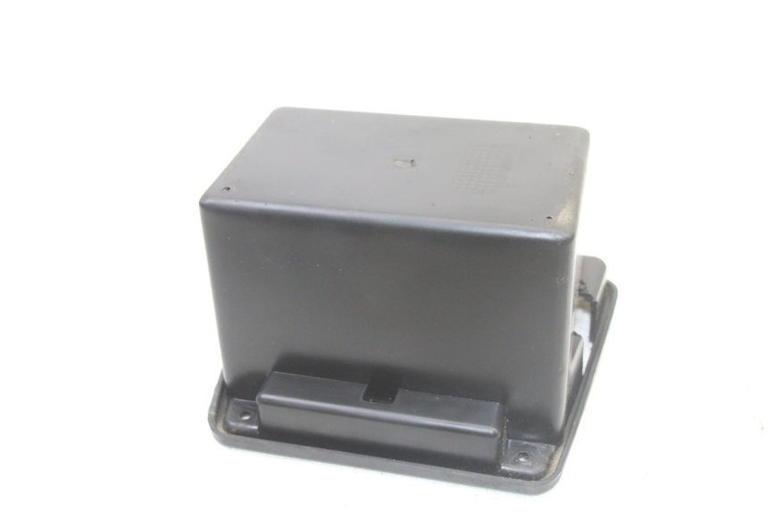 photo de VASO PER BATTERIA VENESI FLY RETRO 4T 50 (2020 - 2025) - Ricambio usato controllato